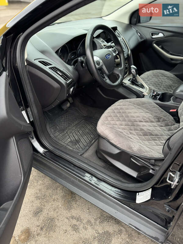 Седан Ford Focus 2012 в Бобринце