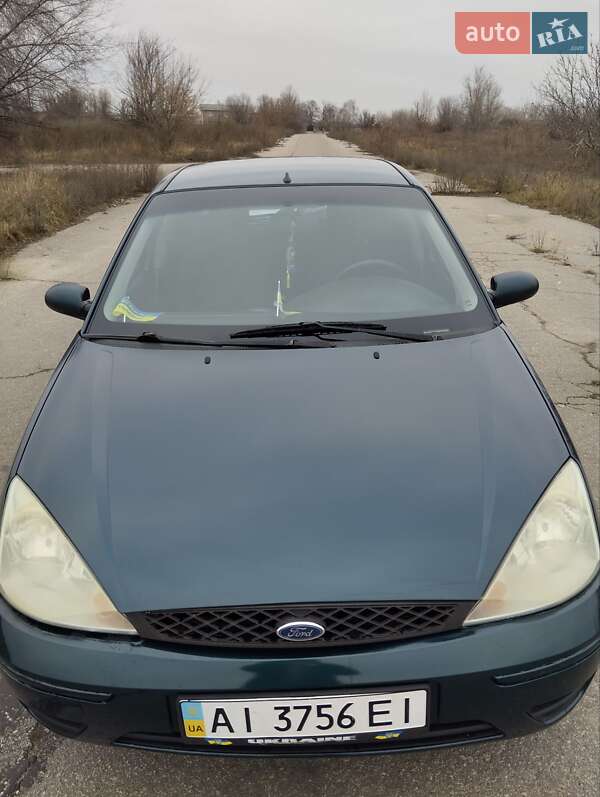 Седан Ford Focus 2004 в Мироновке