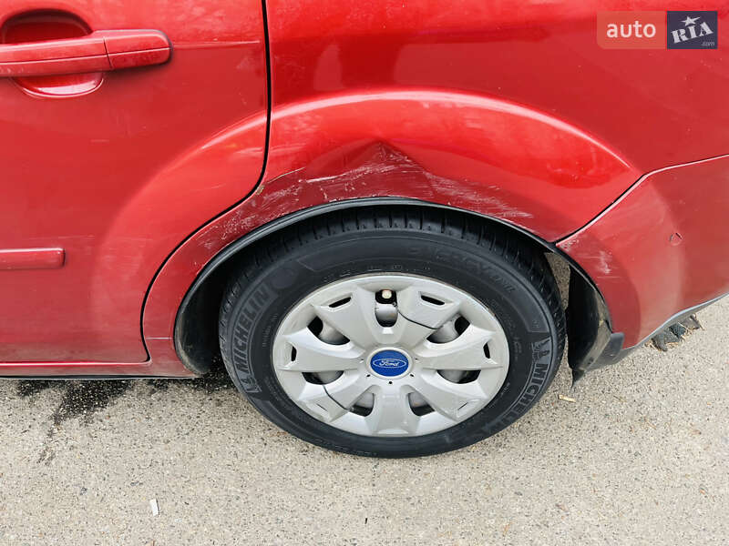 Хэтчбек Ford Focus 2007 в Киеве фото 7 Хэтчбек Ford Focus 2007 в Киеве