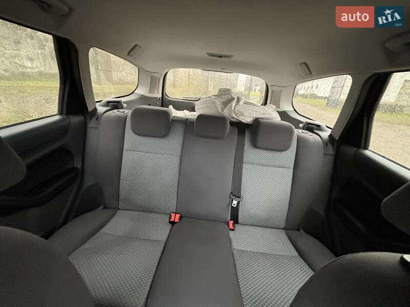 Універсал Ford Focus 2005 в Хмельницькому