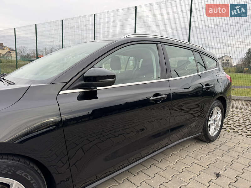 Универсал Ford Focus 2019 в Ивано-Франковске