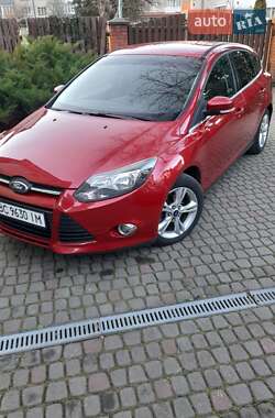 Хэтчбек Ford Focus 2013 в Сколе