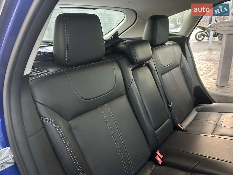 Хэтчбек Ford Focus 2014 в Киеве