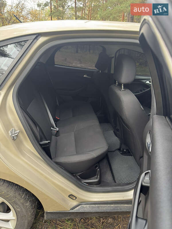 Седан Ford Focus 2016 в Александрие фото 3 Седан Ford Focus 2016 в Александрие