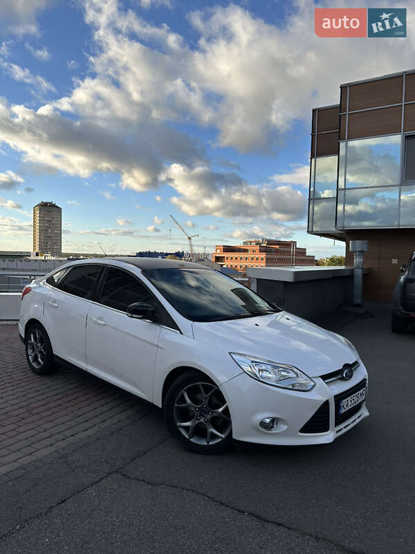 Седан Ford Focus 2012 в Киеве