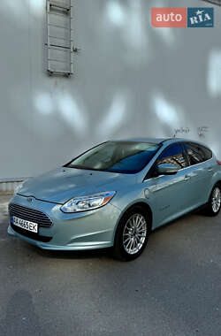 Хэтчбек Ford Focus 2013 в Киеве