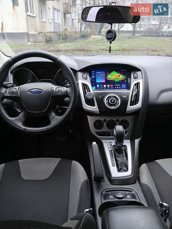 Седан Ford Focus 2014 в Лозовой