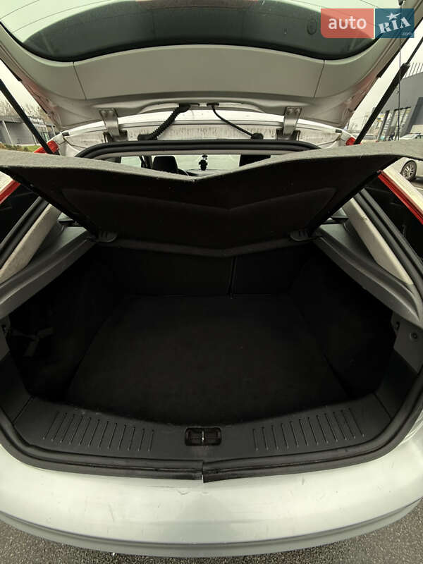 Хэтчбек Ford Focus 2010 в Ирпене