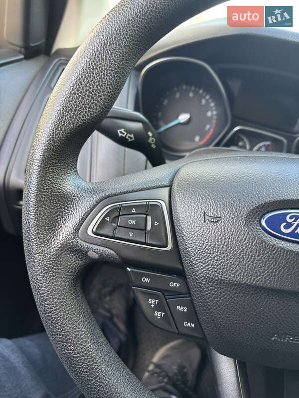 Седан Ford Focus 2015 в Николаеве фото 16 Седан Ford Focus 2015 в Николаеве