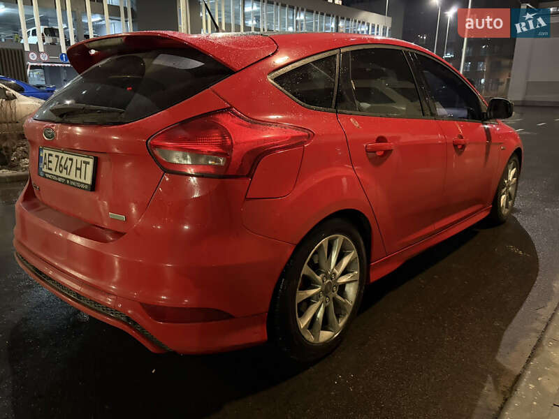Хетчбек Ford Focus 2016 в Києві