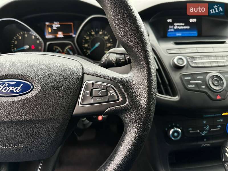 Хэтчбек Ford Focus 2016 в Киеве фото 30 Хэтчбек Ford Focus 2016 в Киеве