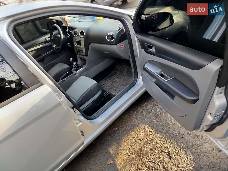 Универсал Ford Focus 2010 в Теплике