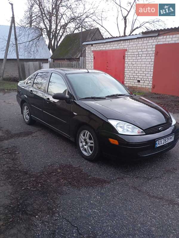 Седан Ford Focus 2003 в Краснограде фото 2 Седан Ford Focus 2003 в Краснограде