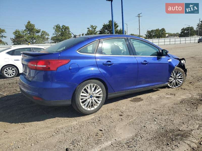 Седан Ford Focus 2015 в Львове