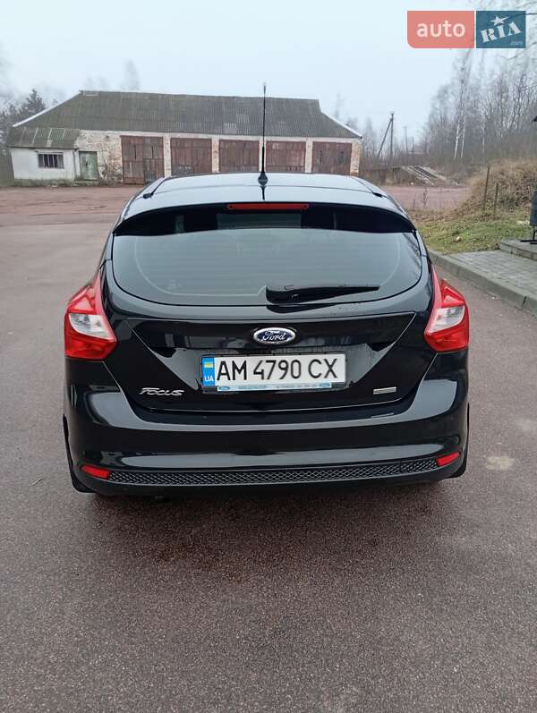 Хэтчбек Ford Focus 2013 в Житомире фото 3 Хэтчбек Ford Focus 2013 в Житомире