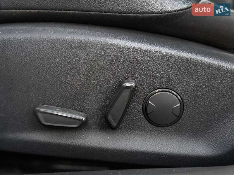 Седан Ford Focus 2016 в Николаеве