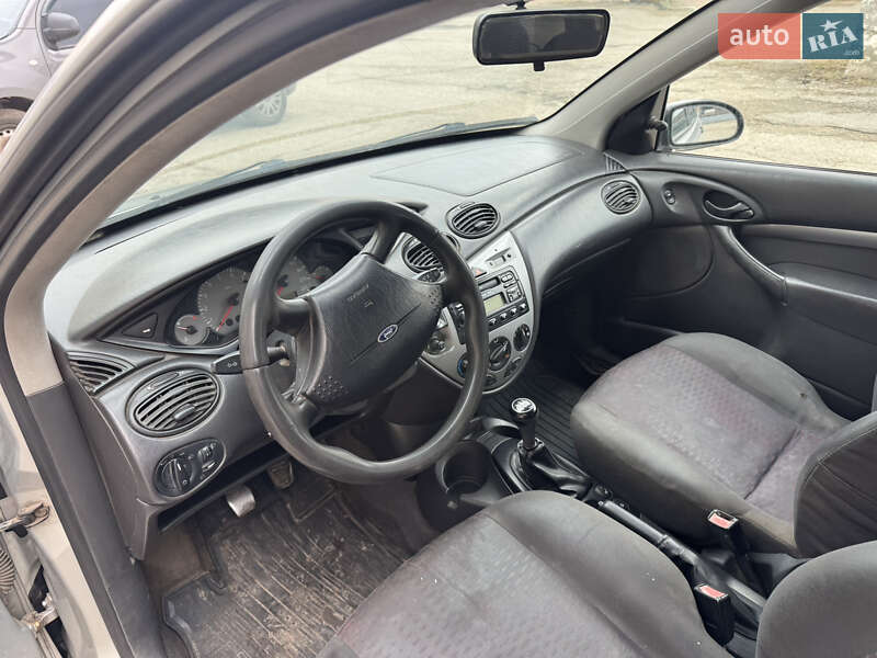 Универсал Ford Focus 2001 в Сумах