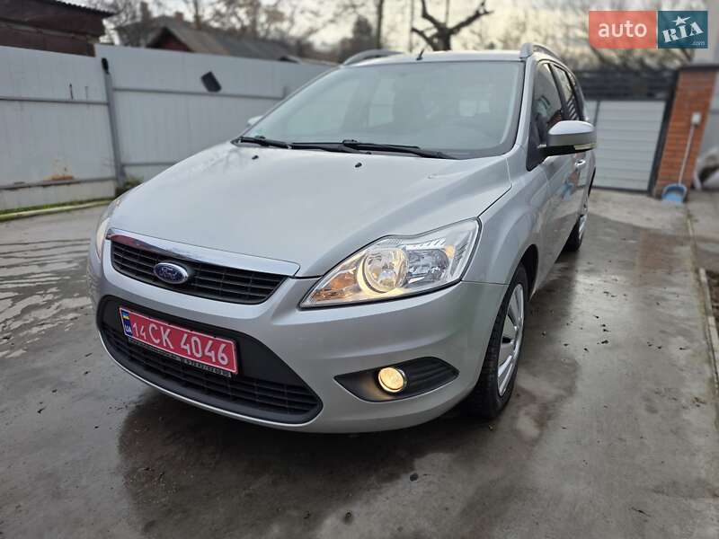 Ford Focus 2010 Ford Focus 2010