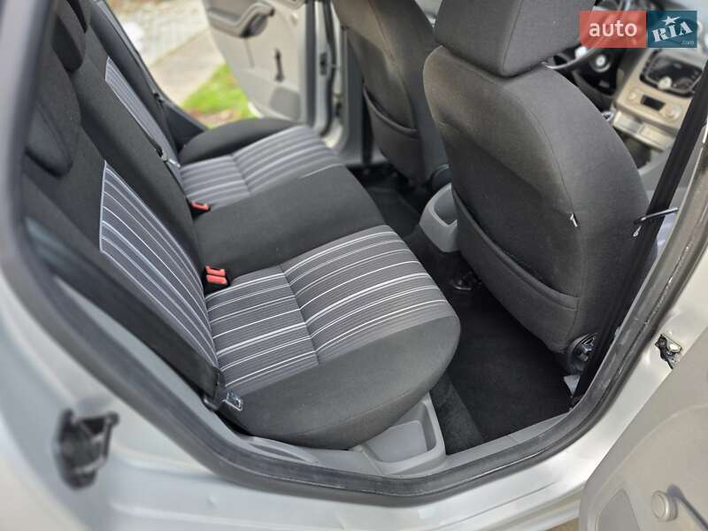 Универсал Ford Focus 2010 в Бердичеве фото 22 Универсал Ford Focus 2010 в Бердичеве