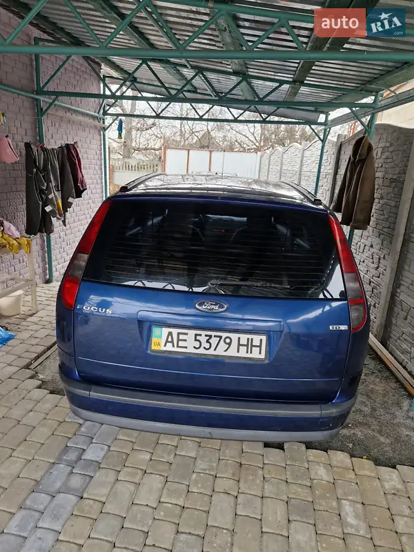 Ford Focus 2007 VIN WF0WXXGCDW7Y55629 фото оголошення 3 з 75