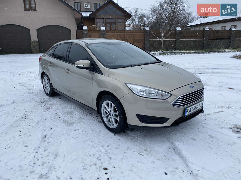 Ford Focus 2015