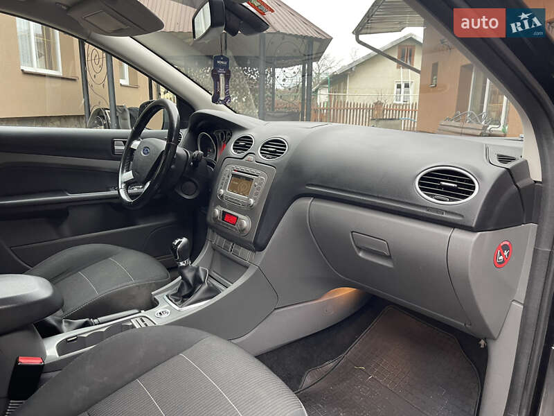 Универсал Ford Focus 2010 в Калуше