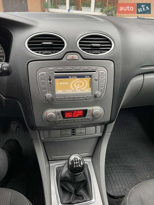 Универсал Ford Focus 2010 в Калуше