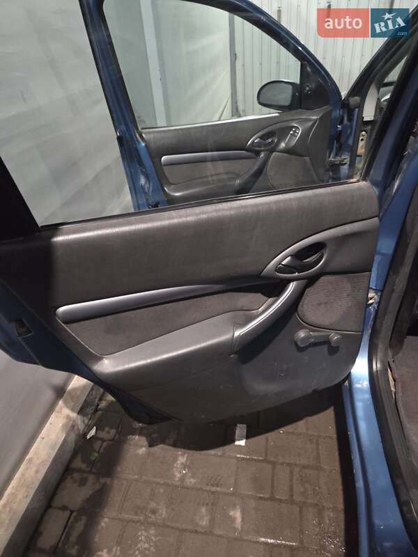 Універсал Ford Focus 2000 в Старокостянтинові