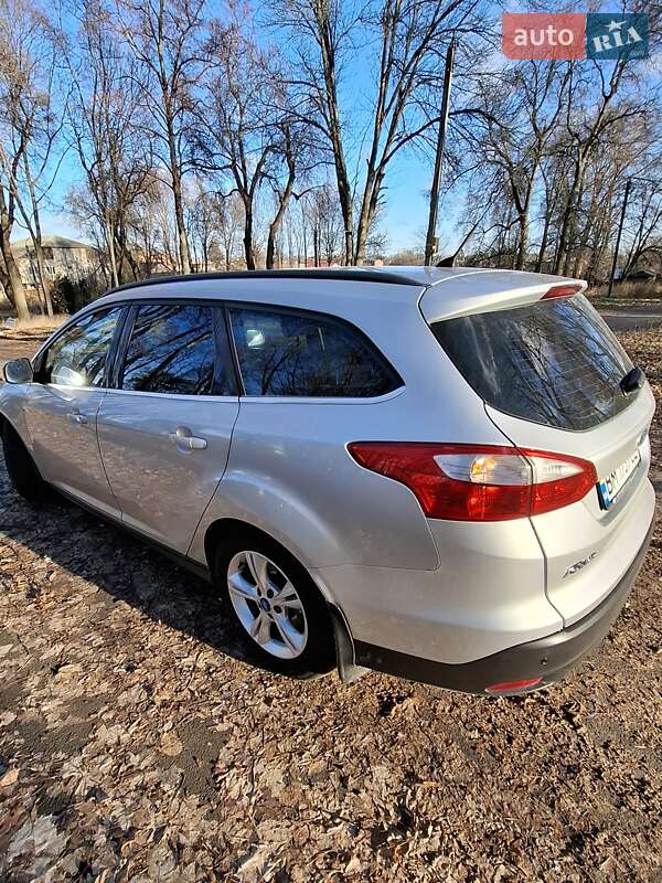 Универсал Ford Focus 2012 в Глухове фото 3 Универсал Ford Focus 2012 в Глухове