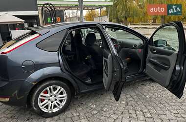Хэтчбек Ford Focus 2010 в Тернополе