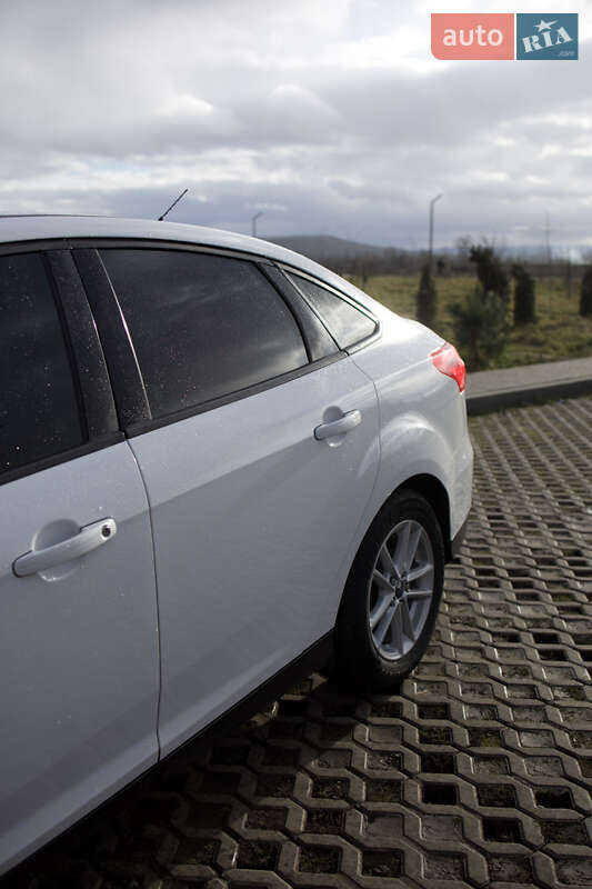 Седан Ford Focus 2017 в Коломые