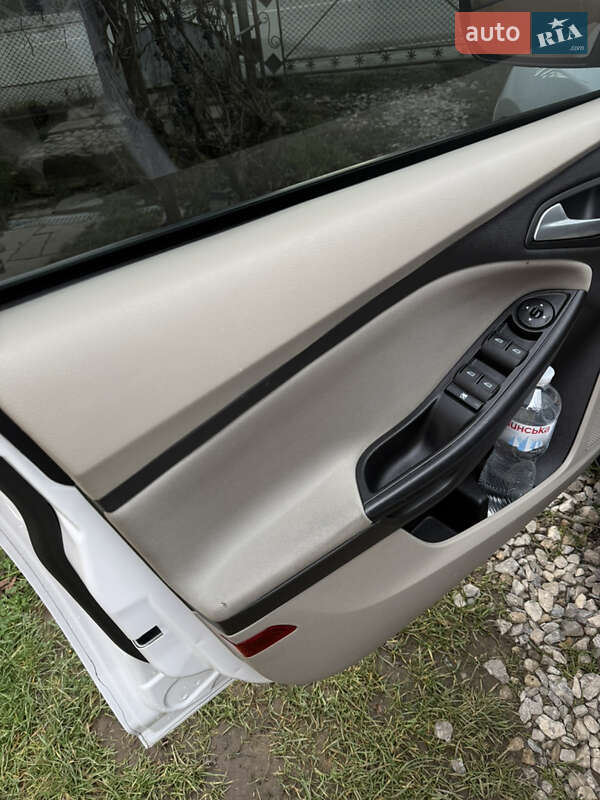 Седан Ford Focus 2017 в Коломые