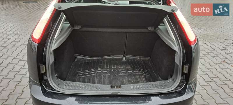 Хэтчбек Ford Focus 2009 в Виннице