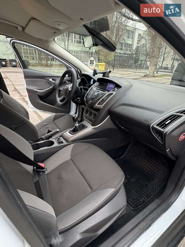 Универсал Ford Focus 2013 в Киеве