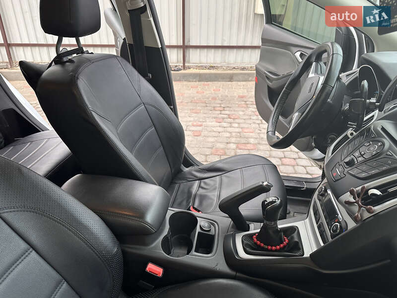 Хэтчбек Ford Focus 2014 в Виннице фото 9 Хэтчбек Ford Focus 2014 в Виннице