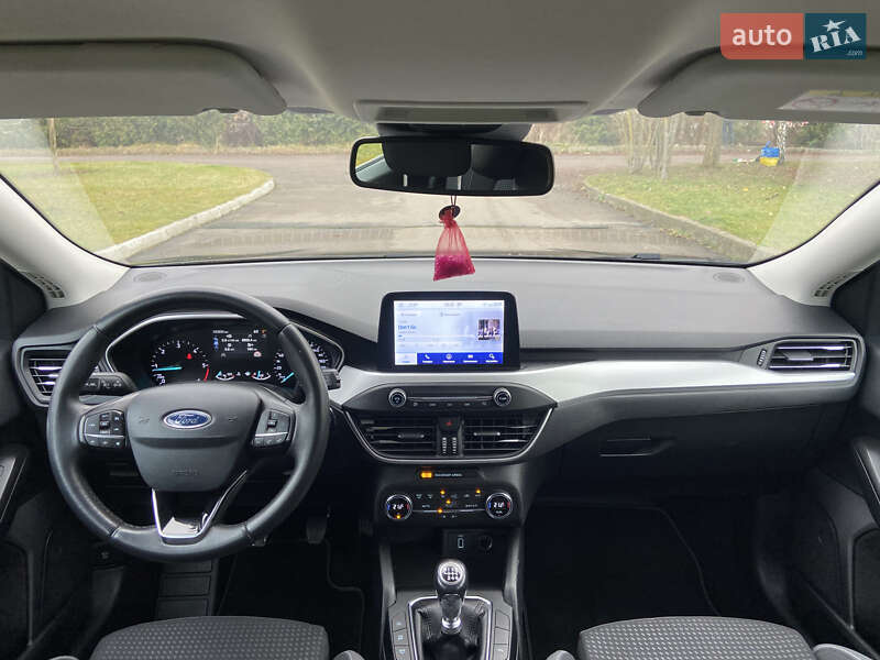 Универсал Ford Focus 2019 в Ровно фото 28 Универсал Ford Focus 2019 в Ровно