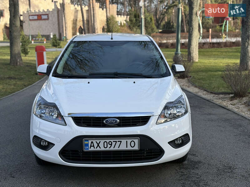 Хэтчбек Ford Focus 2011 в Харькове