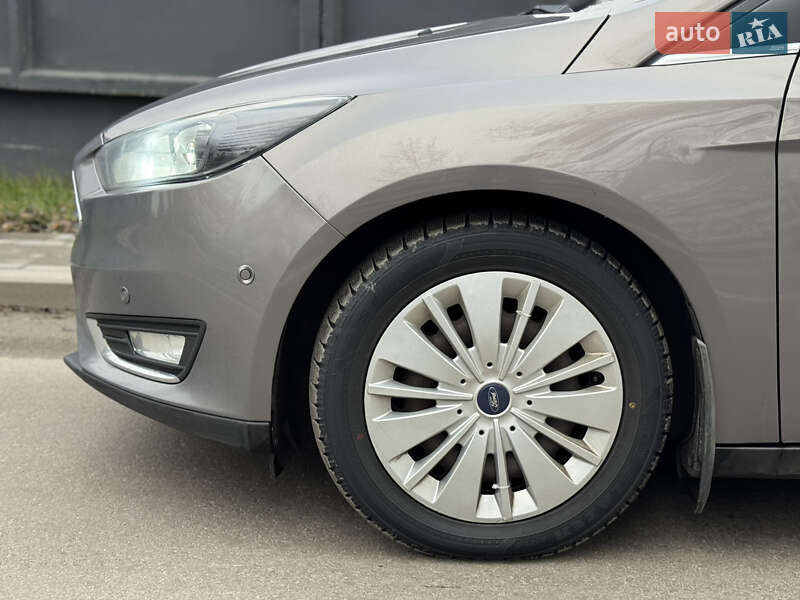 Универсал Ford Focus 2015 в Киеве
