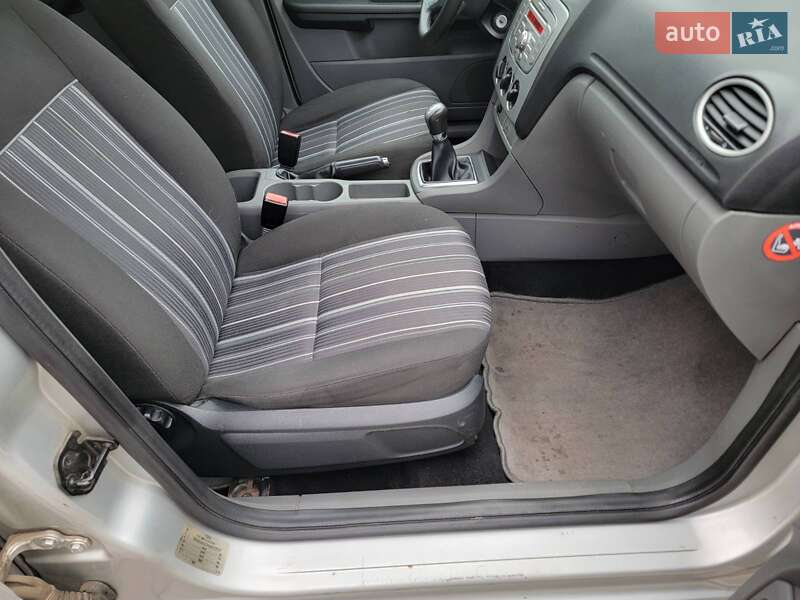 Универсал Ford Focus 2008 в Сарнах фото 19 Универсал Ford Focus 2008 в Сарнах