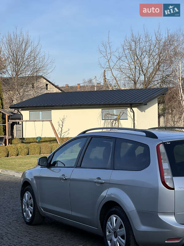 Универсал Ford Focus 2008 в Жовкве