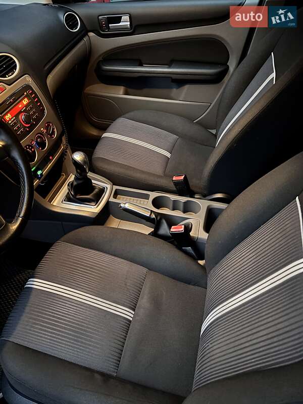 Хетчбек Ford Focus 2010 в Києві