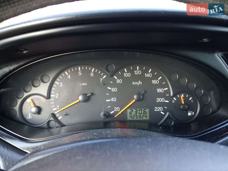 Универсал Ford Focus 2000 в Ровно фото 26 Универсал Ford Focus 2000 в Ровно