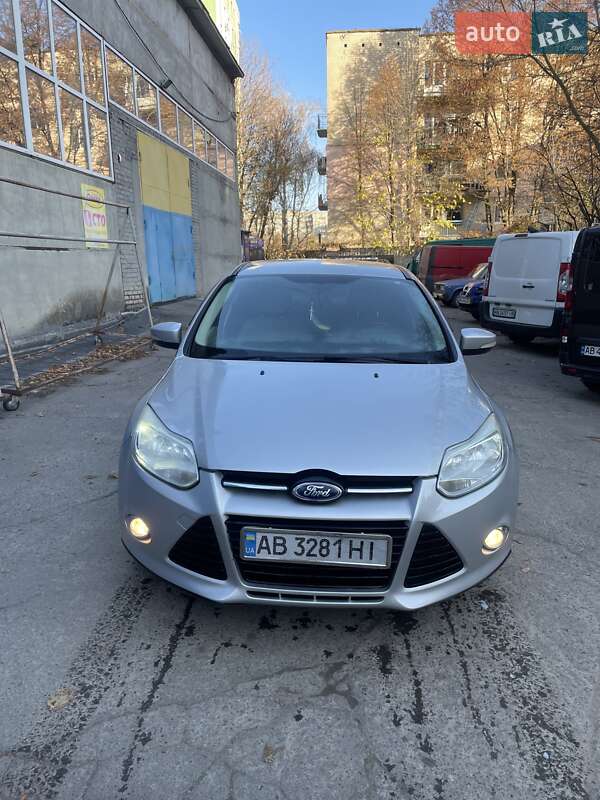 Ford Focus 2011 Ford Focus 2011