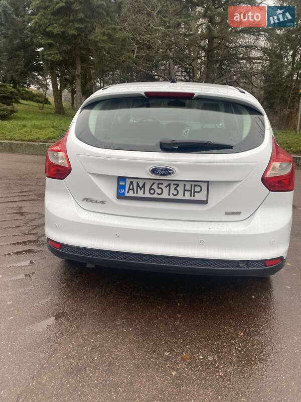 Хэтчбек Ford Focus 2014 в Житомире