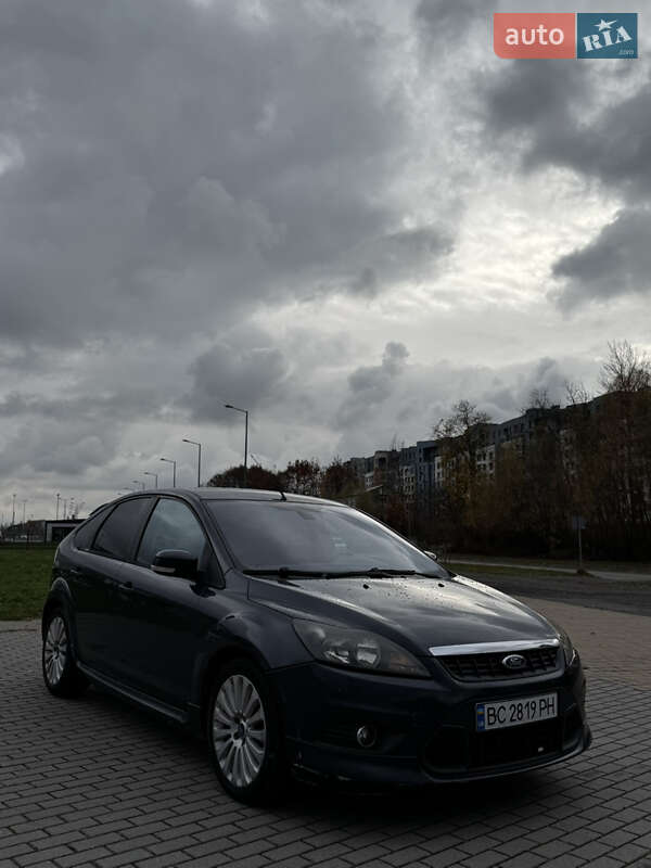 Ford Focus 2010