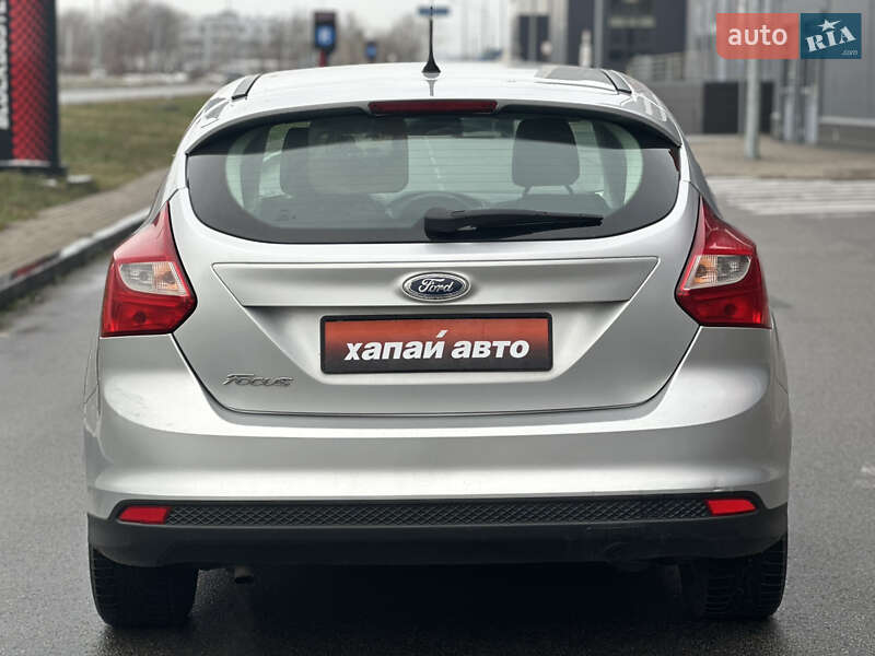 Хэтчбек Ford Focus 2012 в Киеве