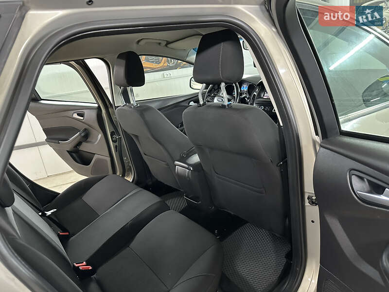 Универсал Ford Focus 2015 в Дрогобыче фото 43 Универсал Ford Focus 2015 в Дрогобыче