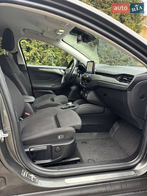 Универсал Ford Focus 2019 в Киеве фото 38 Универсал Ford Focus 2019 в Киеве