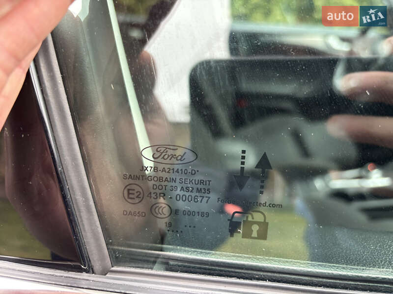 Универсал Ford Focus 2019 в Киеве фото 40 Универсал Ford Focus 2019 в Киеве