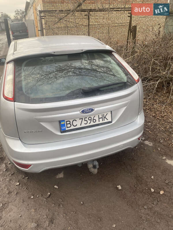 Хэтчбек Ford Focus 2008 в Бродах